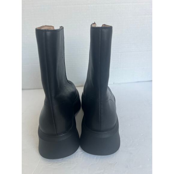 NWT Steve Madden Jones Black Leather Zip-Front Platform Ankle Lug Sole Boot 9M - Picture 6 of 10